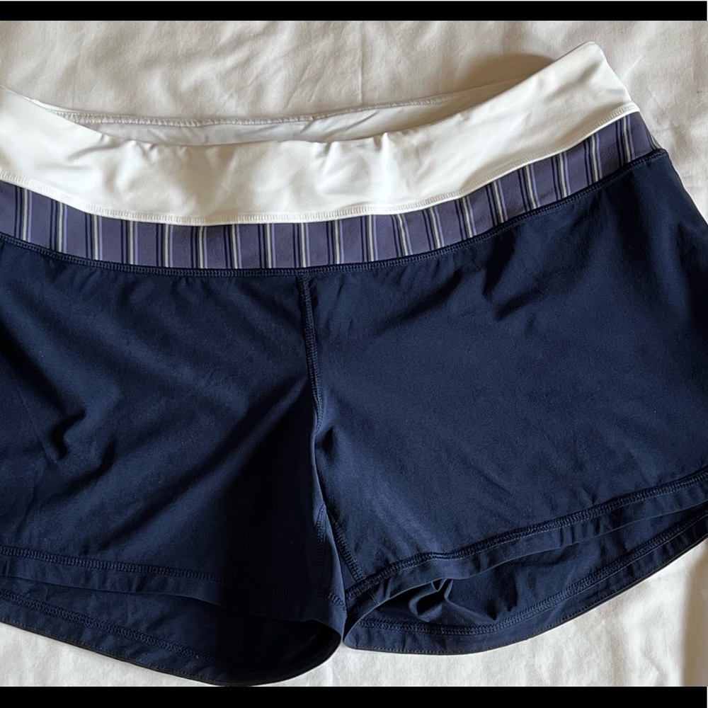 Lululemon Athletica Navy blue white shorts size 10